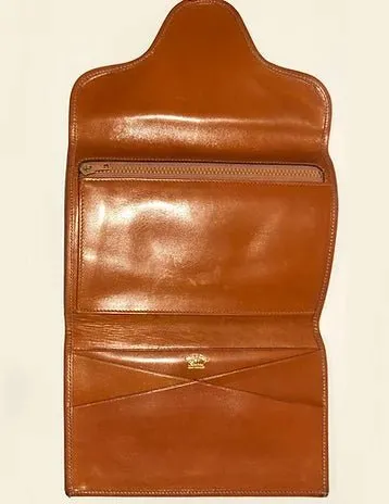 1990s GUCCI GG INTERLOCKING MONOGRAM TAN PASSPORT WALLET