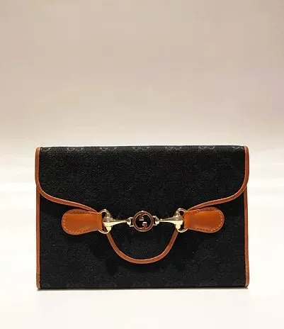 1990s GUCCI GG INTERLOCKING MONOGRAM TAN PASSPORT WALLET