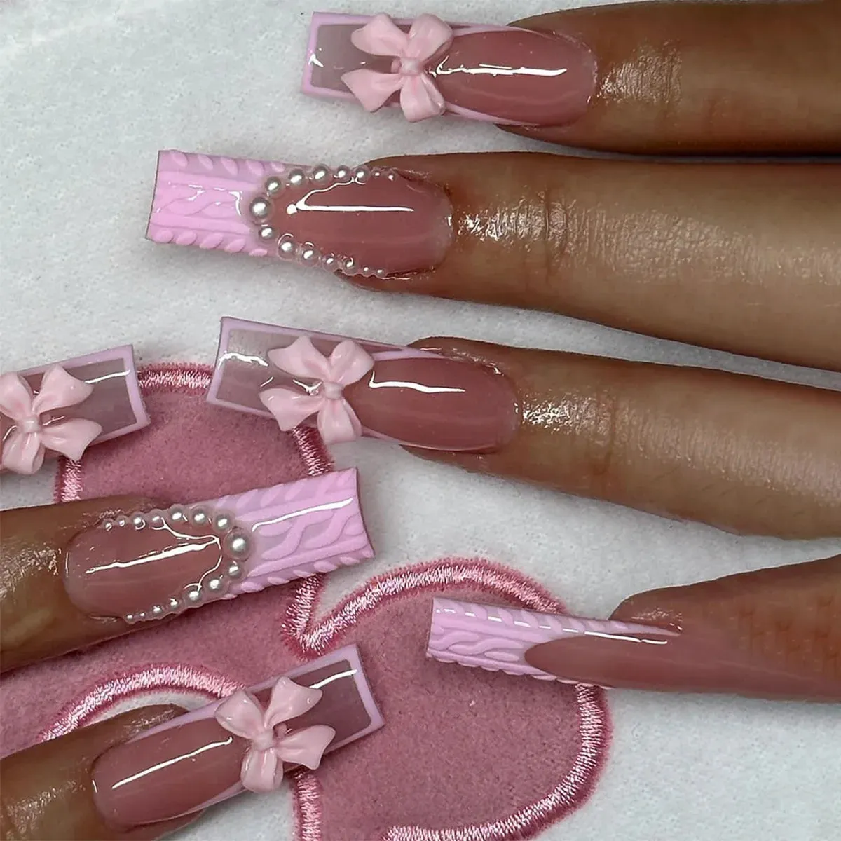 Glamorous Rhinestone-Studded Press-On Nails