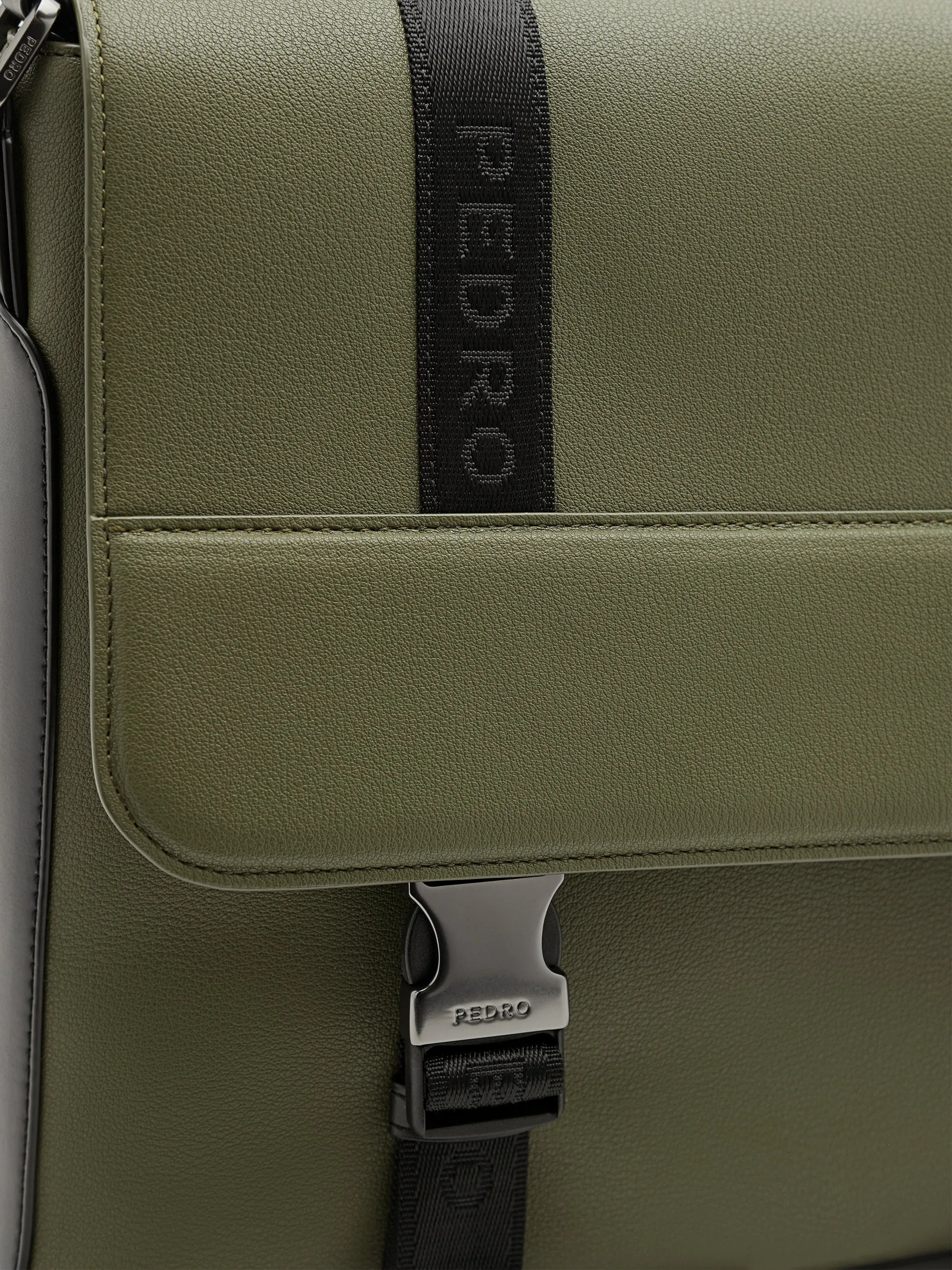 Rigby Messenger Bag