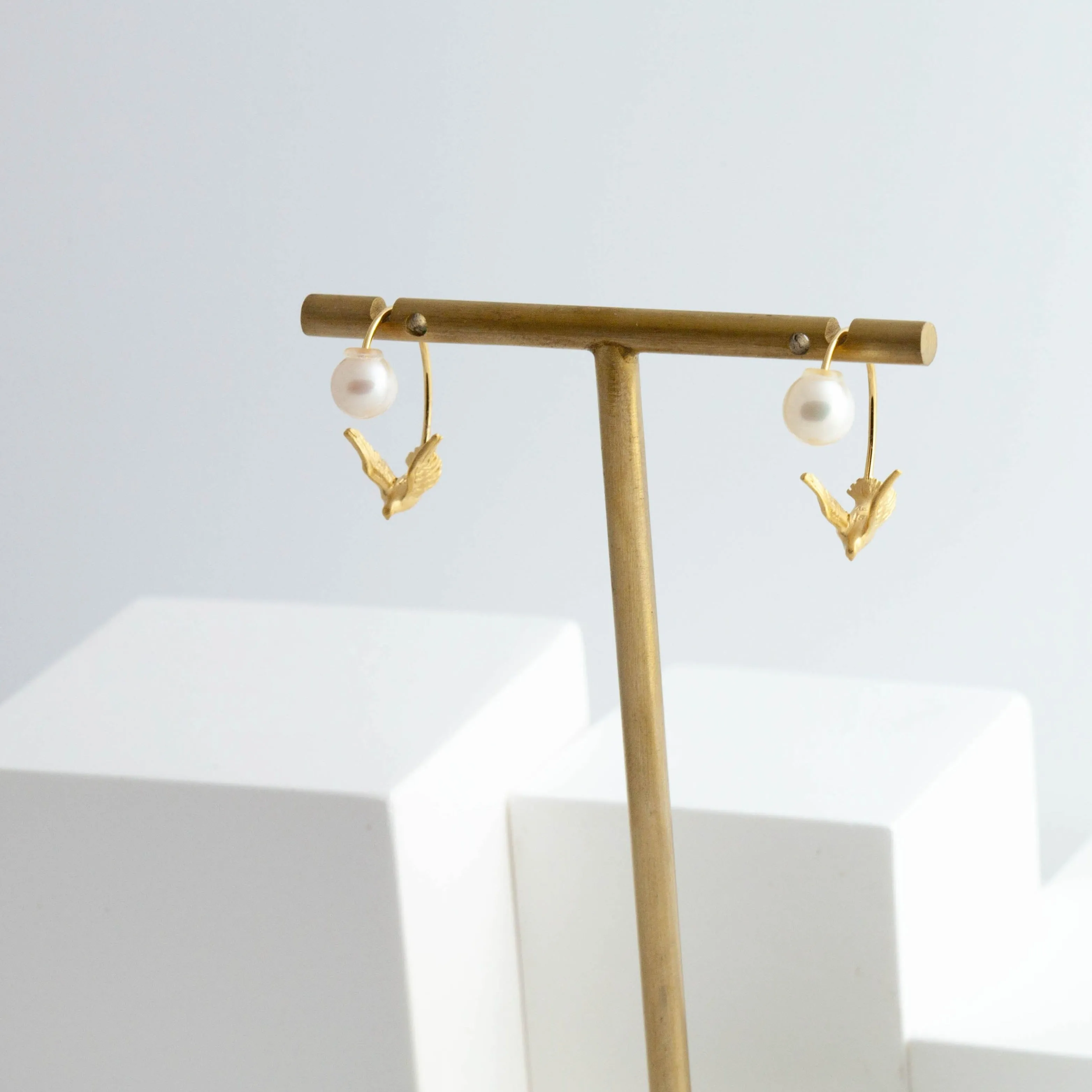 Swing bird earring