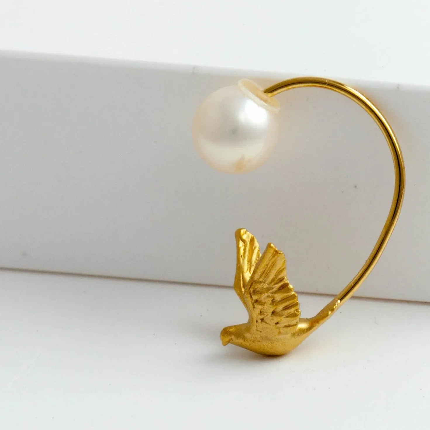 Swing bird earring